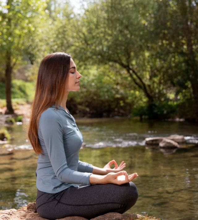 Which Yoga Class Is Best for Beginners?